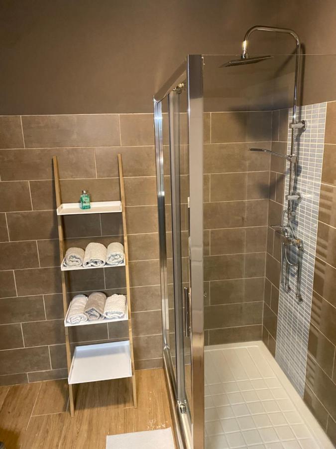 Superbe Appartement Charleroi Ngoại thất bức ảnh