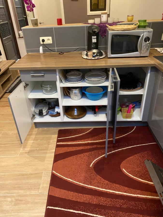 Superbe Appartement Charleroi Ngoại thất bức ảnh