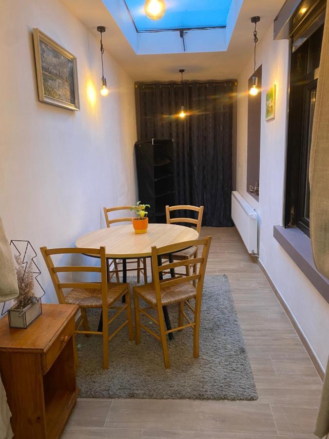 Superbe Appartement Charleroi Ngoại thất bức ảnh