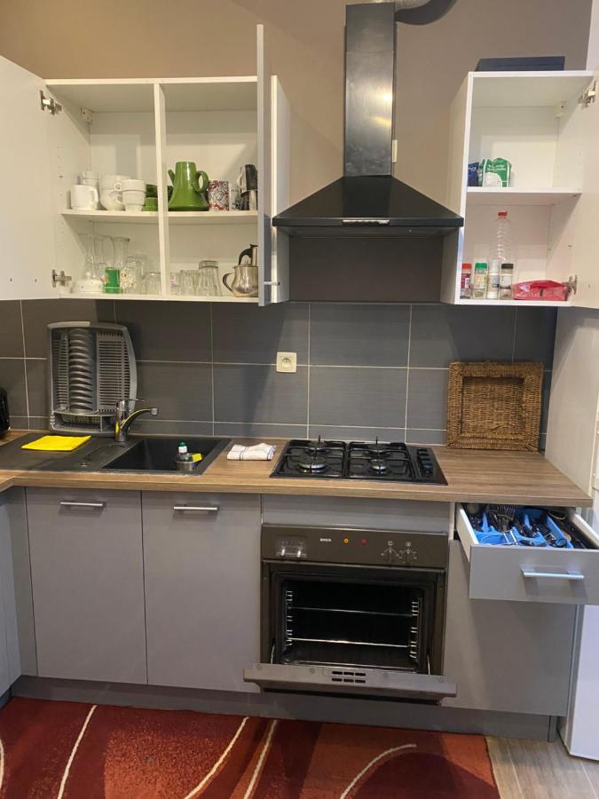 Superbe Appartement Charleroi Ngoại thất bức ảnh