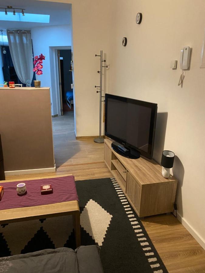 Superbe Appartement Charleroi Ngoại thất bức ảnh
