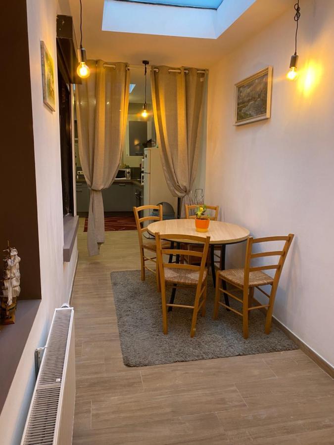 Superbe Appartement Charleroi Ngoại thất bức ảnh