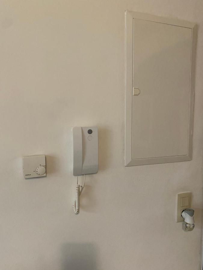Superbe Appartement Charleroi Ngoại thất bức ảnh