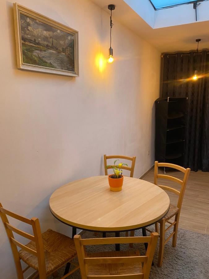 Superbe Appartement Charleroi Ngoại thất bức ảnh